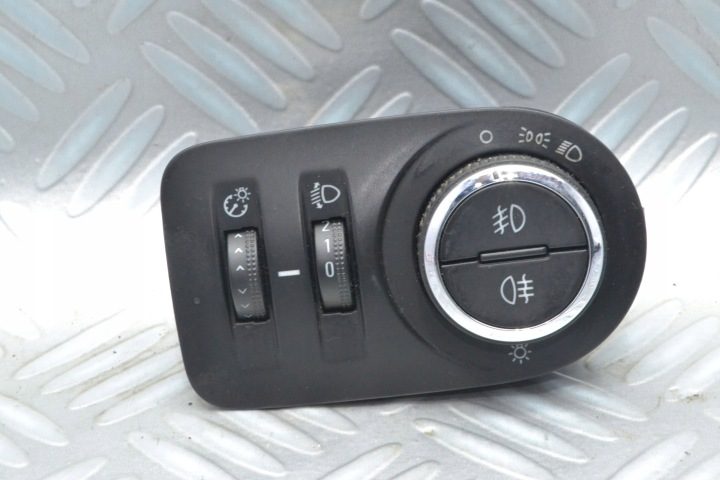 Выключатель переключатель света ZAFIRA C 11-19r 13294819, фото 1