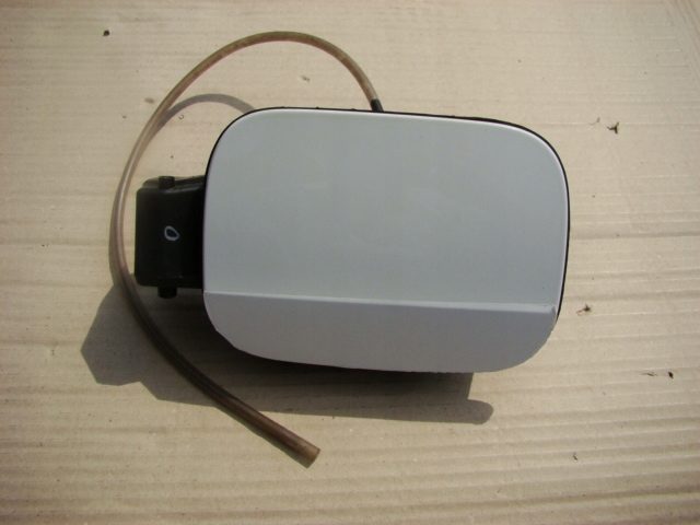 ЛЮЧОК ГОРЛОВИНЫ БЕНЗОБАКА VW JETTA Vl 2.0TDI 5C6809857 LC9A, фото 1