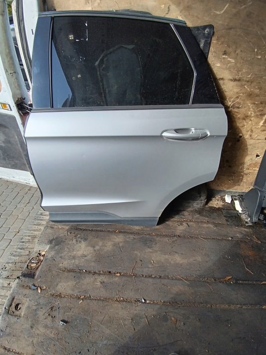 Дверь Ford Edge, фото 7