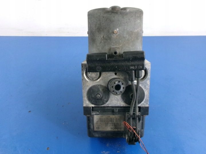 VW PASSAT B5 НАСОС ABS 8E0614111B BOSCH 0265220405 BOSCH 0273004283, фото 3