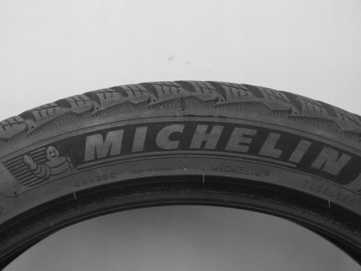 Шина зимняя Michelin Pilot Alpin 5 225/40R18 92 В сцепление на снегу (3PMSF), защита диска, усилитель (XL), фото 3