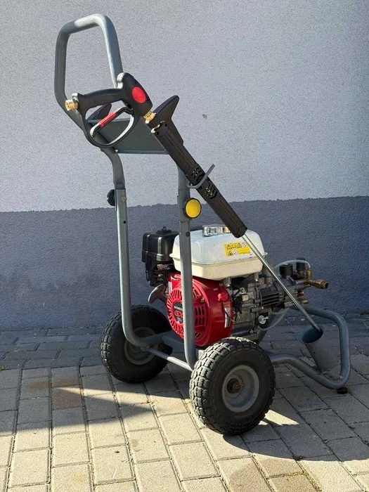 Мойка высокого давления топливная Karcher HD 7/15 G, фото 4