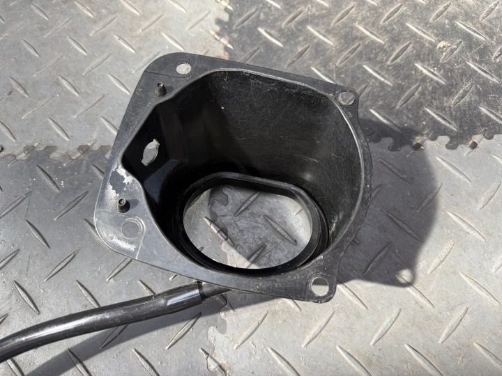 Subaru Impreza II GG GD WRX STI Защита Горловины бензобака OEM 51478FE000, фото 2