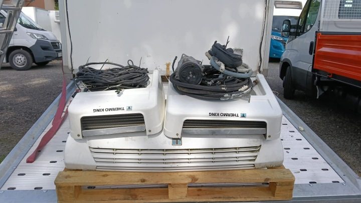 АГРЕГАТ ХОЛОДИЛЬНЫЙ РЕФРИЖЕРАТОР THERMO KING V200MAX № 726/021, фото 1