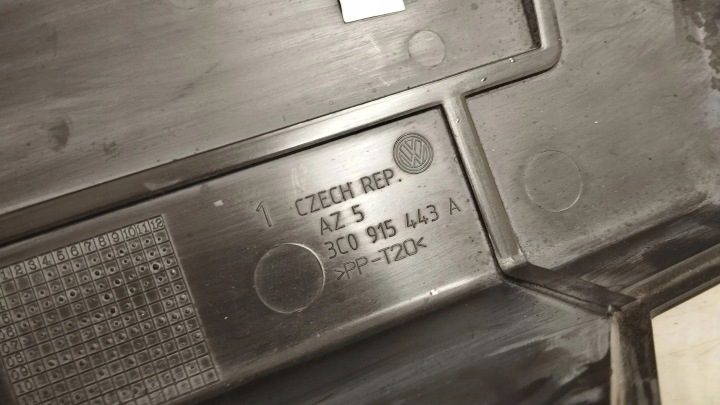 Крышка аккумулятора Audi OE 3C0915443A, фото 4