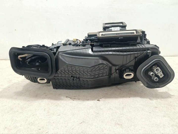 Корпус вентилятора A2138300805 Aston Martin DBX 2021, фото 14