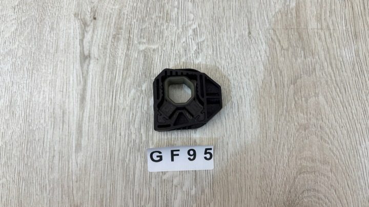 КРОНШТЕЙН РАДИАТОРА SKODA OCTAVIA 2 II SEAT LEON VW AUDI GF95, фото 1