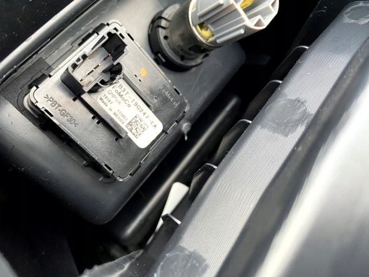 ЦЕНТРАЛЬНЫЙ ТОННЕЛЬ ПОДЛОКОТНИК ГНЕЗДО 230v - FORD RANGER IV WILDTRAK 2020, фото 10