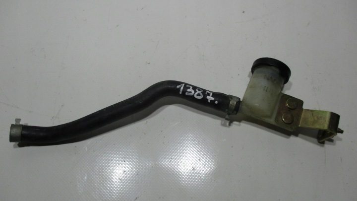 Бачок тормозной жидкости Nissan 350Z, фото 2
