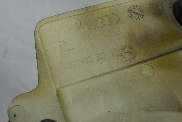 БАЧОК ОМЫВАТЕЛЯ AUDI A6 4F0955453, фото 3