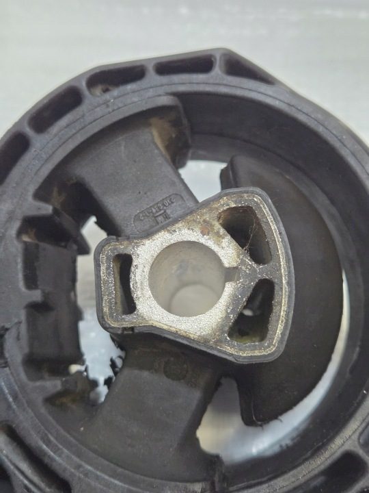 ПОДУШКА ДВИГАТЕЛЯ OPEL ASTRA J IV 1.4 ТУРБО 13248600, фото 6