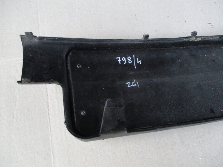 Volkswagen OE 3B0 807 719 кронштейн номерного знака, фото 3