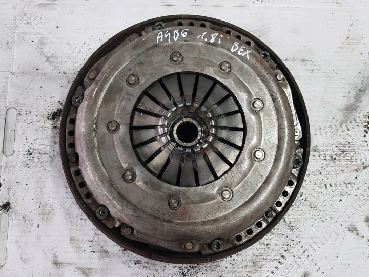 AUDI A4 B6 00-04r 1.8 т BEX ДВУХМАССОВЫЙ МАХОВИК, фото 1