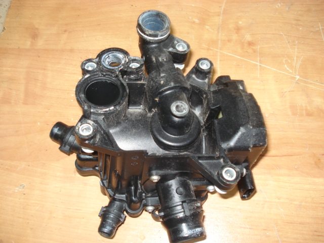BMW F20 F30 G01 G20 G30 ТЕРМОСТАТ КОРПУС ТЕРМОСТАТА B38 B46 B48 7644811, фото 9