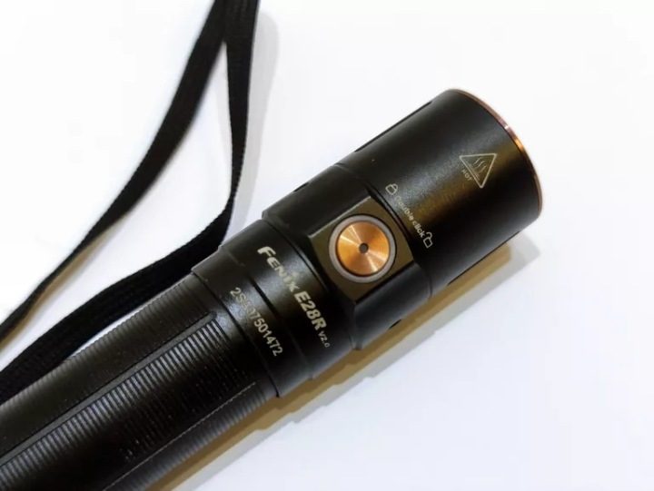 Фонарик светодиодный FENIX E28R V2.0 Luminus SST40 LED 1700 lm USB-C 7 режимов, фото 5