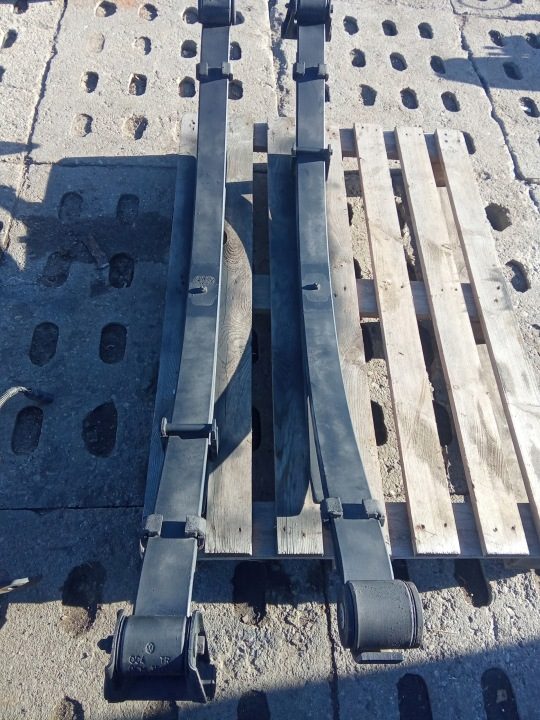 РЕССОРА 3 ЛИСТА ОРИГИНАЛ 2H0511151AQ 2013 г., фото 1