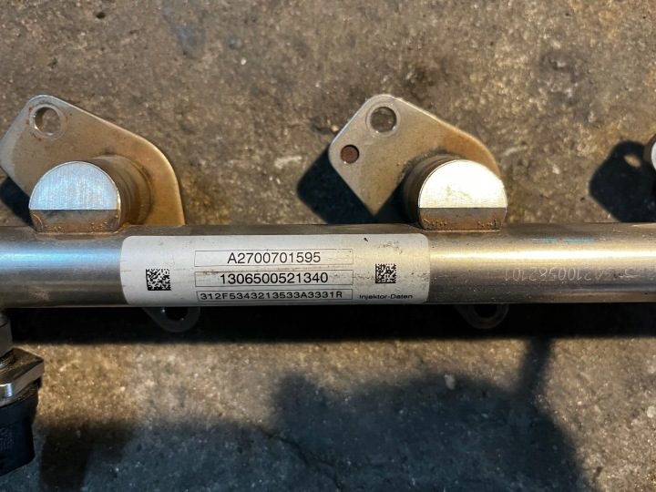 25 MERCEDES W176 МОЛДИНГ ТОПЛИВНЫЙ 2700701595, фото 2
