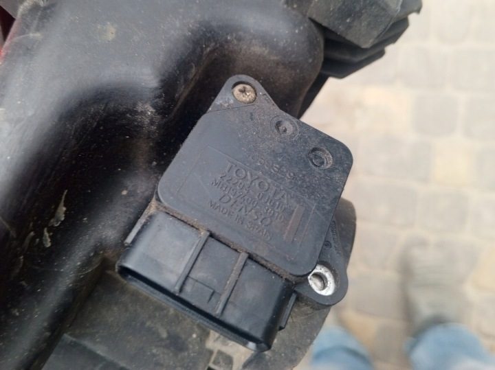 TOYOTA YARIS 22204-0J010 JB197400-3010 Датчик расхода воздуха W-WA, фото 1