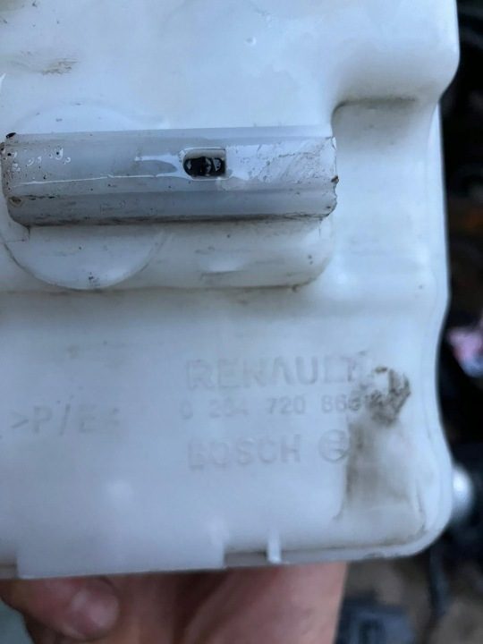 БАЧОК ТОРМОЗНОЙ ЖИДКОСТИ RENAULT ZOE, фото 3