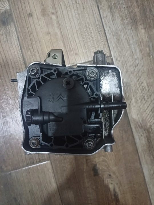 Корпус топливного фильтра Peugeot Citroen 2.0 HDI RH02 9813802280 9683199680, фото 1