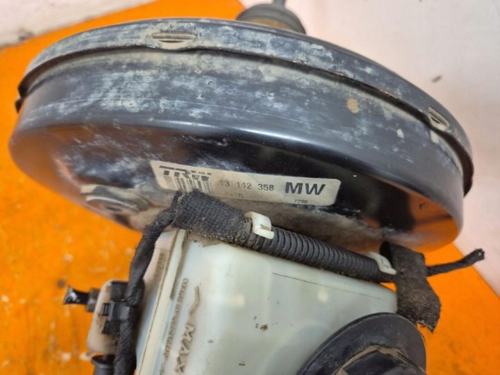 Opel Astra H универсал 04-07 вакуумный усилитель тормозов Z17DTH, фото 6