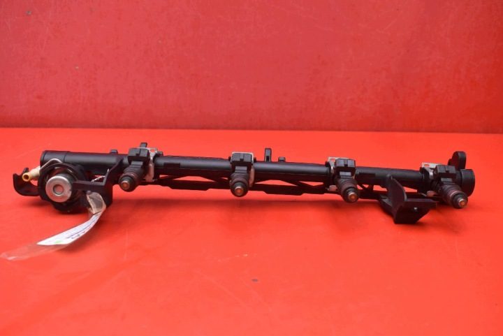 Топливная рампа форсунки 8A66-9H487-AB 0280158207 Ford Focus MK3 1.6 16V, фото 3