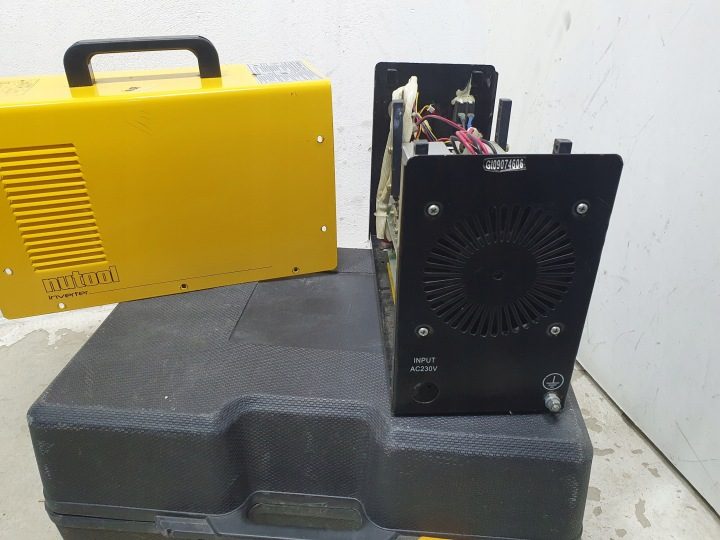 Сварочный инвертор NUTOOL NTW200INV в КЕЙСЕ 7000W, фото 5