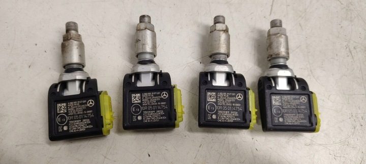 Датчик давления в kole Mercedes C S GLC EQE EQS TPMS A0009058706, фото 3