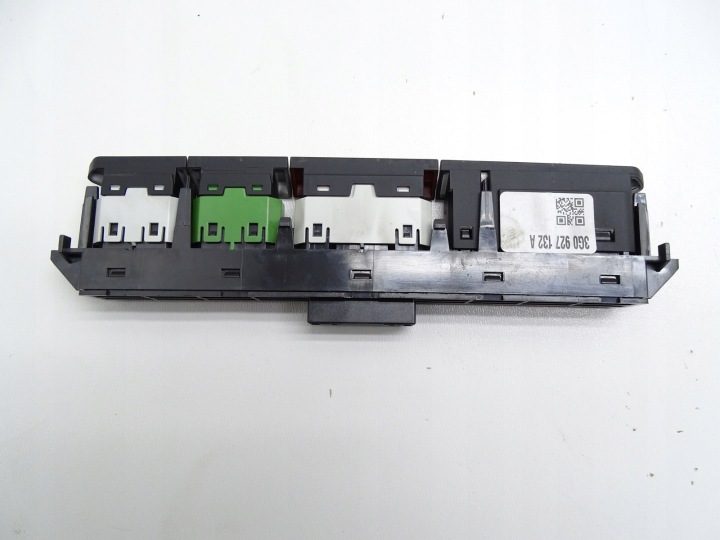 КНОПКА ПАНЕЛЬ ПЕРЕКЛЮЧАТЕЛЬ АВАРИЙНОЙ СИГНАЛИЗАЦИИ VW PASSAT B8 3G0927132A, фото 2