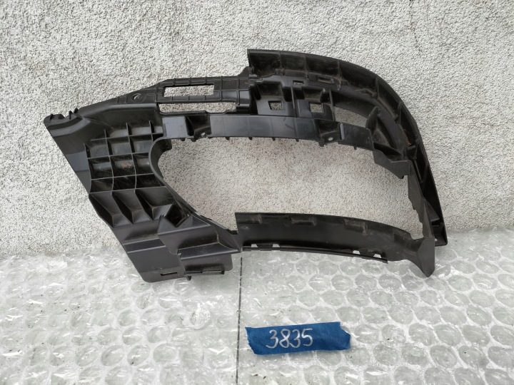 Направляющая Выхлопа 8W0807348D Audi A4 S4 B9 8W0807348D, фото 1