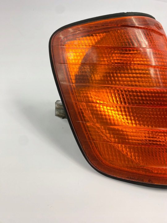 ПОВОРОТНИК ПРАВЫЙ ПЕРЕДНИЙ MERCEDES W124 HELLA ОРАНЖЕВЫЙ, фото 5