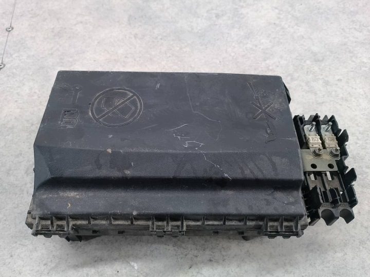 БЛОК ПРЕДОХРАНИТЕЛЕЙ НАРУЖНЫЙ OPEL ASTRA J C11000139 GM 2.0 CDTI, фото 6