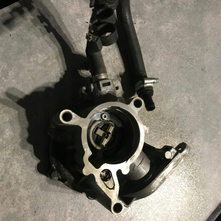 VW AUDI SKODA 1.8 2.0 TSI TFSI НАСОС ВАКУУМНЫЙ 06J145100G, фото 1