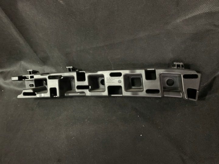 Tesla X крепление молдинга стойки C LH 1059186-00-A, фото 5