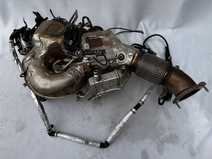 BMW фильтр DPF катализатор в сборе 8477085 8477081, фото 1