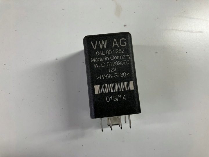 Реле 511 свечей накаливания 1.6 TDI Seat Leon 3 III 04L907282, фото 5