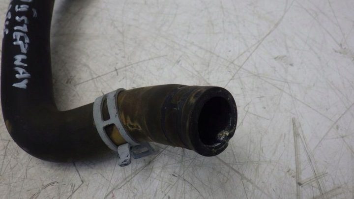 Патрубок воды Dacia Sandero II 0.9 TCE 924001635R, фото 4