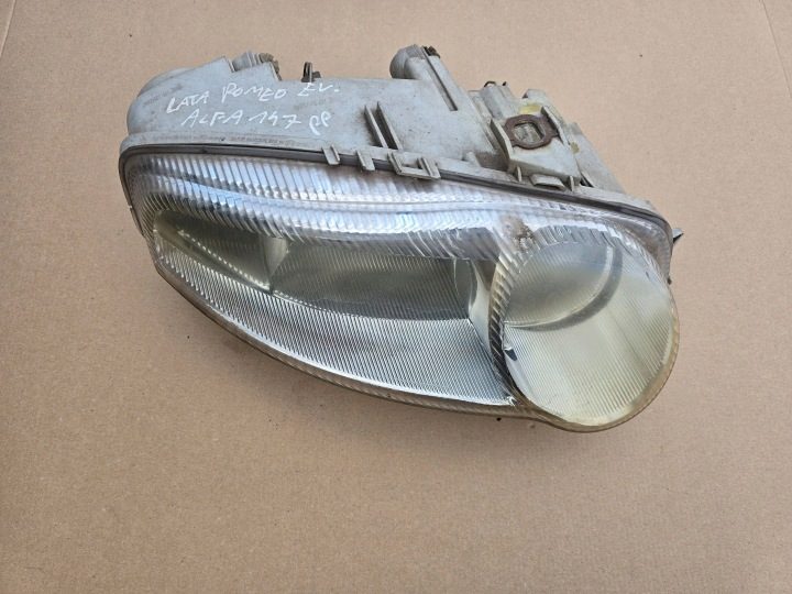 ФАРА ПРАВАЯ ПЕРЕДНЯЯ ЕВРОПА ALFA ROMEO 147 00-04 ДО РЕСТАЙЛИНГ, фото 1