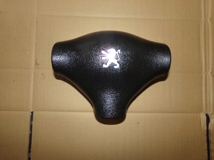 ПОДУШКА ВОДИТЕЛЯ AIRBAG PEUGEOT 206 ЕВРОПА, фото 1