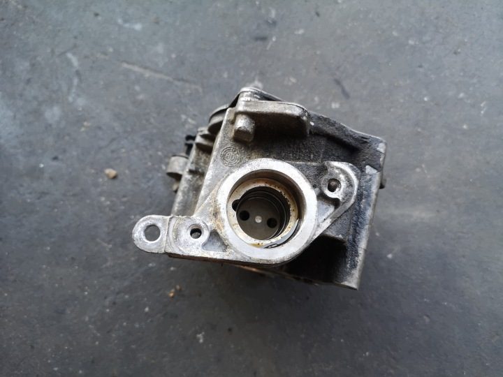 НАСОС ВАКУУМНЫЙ AUDI A3 8P 1.8 TFSI CDA 06J145100B, фото 3