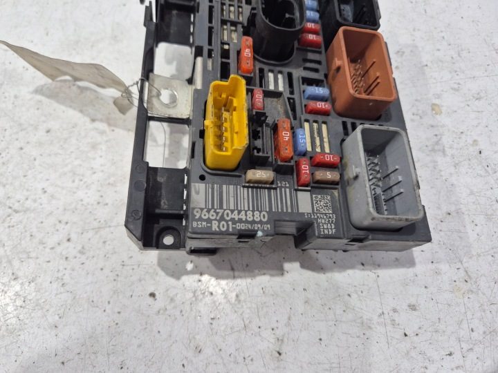 Блок комфорта блок управления BSM-R01-00 9667044880 Citroen C4 Grand Picasso I, фото 2