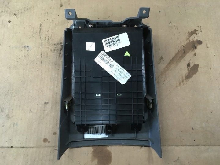 ПЕПЕЛЬНИЦА БАРДАЧОК ЗАДНИЙ CADILLAC SRX 25893235, фото 2