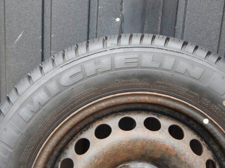 VW T5 штампованный диск колесо запасное MICHELIN 215/65 R16C 8.47 мм, фото 2