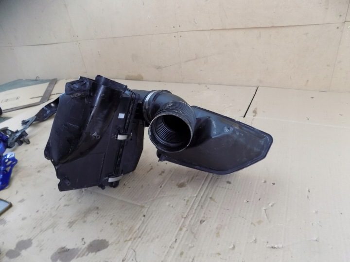 Корпус воздушного фильтра BMW G20 G21 G22 G23 13718580426 72423089 0rg., фото 10