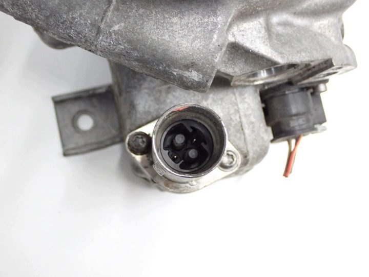 КОМПРЕССОР КОНДИЦИОНЕРА A0008300301 MERCEDES GLC I C253 350e 2.0T PHEV 18 г., фото 6