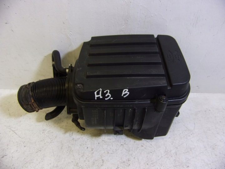Корпус воздушного фильтра Audi A3 8P 2.0 FSI 1K0129607 1K0129601AK, фото 2