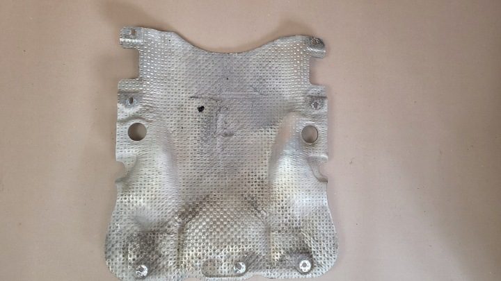 BMW F40 F45 Mini F60 Теплозащитный экран Днища Средний 7444032, фото 2
