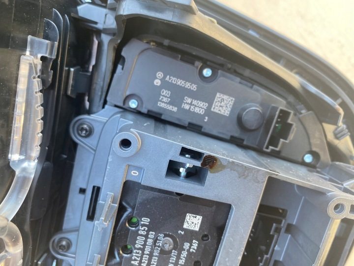 ПАНЕЛЬ КОНДИЦИОНЕРА СРЕДНЯЯ ТОННЕЛЬ ДЕКОР MERCEDES W213 18 г., фото 15
