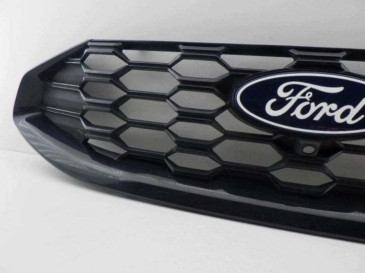 FORD KUGA III 3 РЕСТАЙЛИНГ 2024- решетка радиатора, фото 5