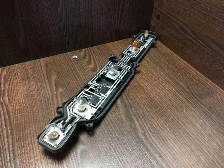 IVECO DAILY IV Бортовая платформа Задняя Фонарей Connector 69500590 2.29L дизель 85 кВт 2007, фото 6